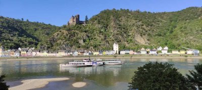 Schöne 5-Zimmer-DG-Wohnung mit Terrasse und EBK in Sankt Goar