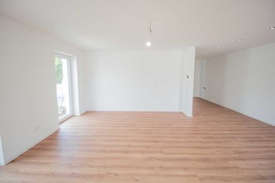 Neue Wohnung mit 4 Zimmer im OG zu vermieten