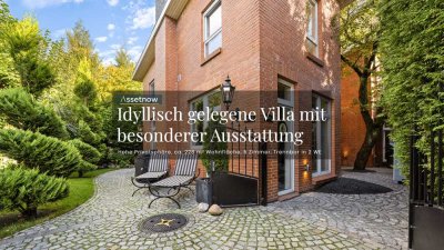 Idyllisch gelegene Villa mit besonderer Ausstattung und hoher Privatsphäre in Ahrensburg