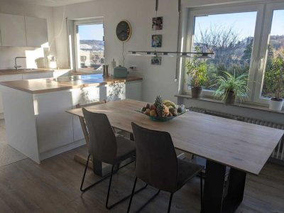 Große lichtdurchflutete Wohnung mit eigenem Garten  Blick auf das Schussental