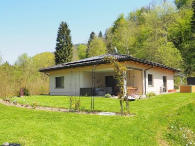 Traumhaftes Wohnhaus mit herrlicher Kulisse am Fuße des Radsberg Ebenthal