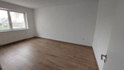 frisch renovierte 3-Raum Wohnung in Braunsbedra/Neumark