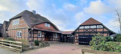 Einfamilienhaus mit grossem Garten und Pavillon, sowie  Einliegerwohnung und  Doppelgarage