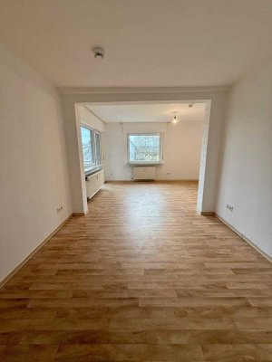 4-Zimmer-Wohnung in Zweifamilienhaus mit Weitblick und Kaminofen