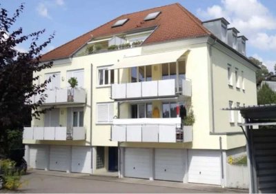 Stilvolle und ruhige 4-Raum-Wohnung mit EBK in Offenburg