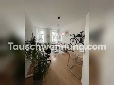 Tauschwohnung: helle 2-Zimmer-Wohnung mit Balkon und Tageslichtbad