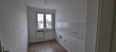 Schöne zentrale 2 Zimmer -Wohnung. Erstbezug nach Sanierung!!!!