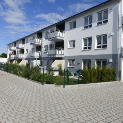 Schöne 4-ZKB-Wohnung im EG mit Garten und Terrasse in Mering