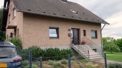 Einfamilienhaus in Königswinter – großes Grundstück mit Aussicht