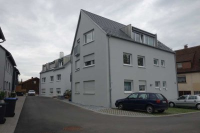 Helle 3,5-Zimmer-DG-Wohnung mit Balkon in Teilort von Waiblingen