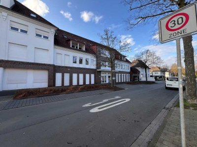 Erstbezug nach Sanierung mit Balkon: freundliche 2-Zimmer-Wohnung in Gütersloher Innenstadt