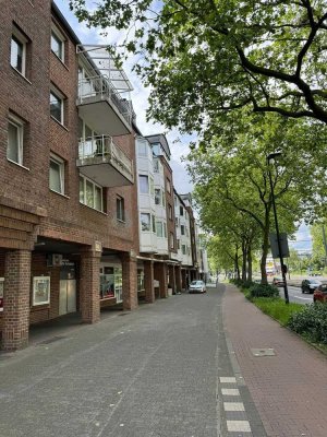 Exklusive 2-Zi.-Whg inkl. Stellplatz in Düsseldorf-Wersten