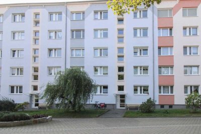 2-Zimmer-Wohnung im Grünen – Ruhige Lage, 3. OG, ca. 46 m² – Kapitalanlage oder Eigennutzung