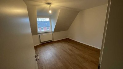 Dachgeschosswohnung  Eschenbachstraße 2, 30629 Hannover zu vermieten: 65 m²