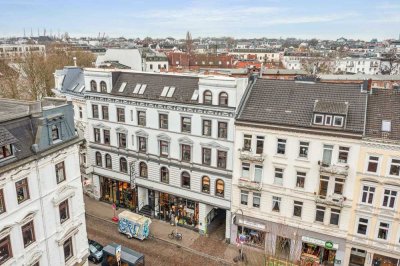 vermietete! Altbau-Dachgeschosswohnung in beliebter Lage von Ottensen