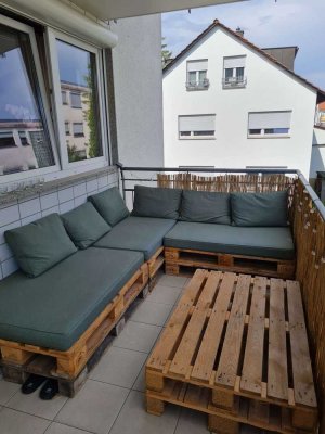 Aldingen: Große 2,5-Zimmer-Whg. mit Südwestbalkon