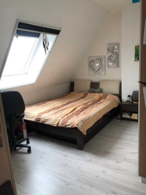 850 € - 98 m² - 4.0 Zi.
Hallo die Wohnung  befindet sich im  Außenbereich  von Ladbergen 
Und liegt