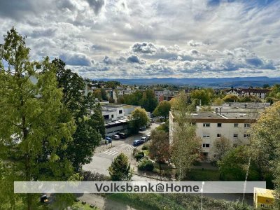 Modernisierte und sehr ansprechende 2-Zimmer-Wohnung mit tollem Ausblick