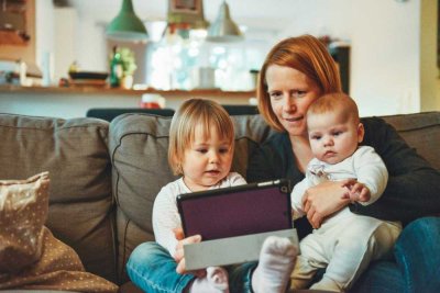 Familienfreundlich und schnell gebaut: Fertighäuser von Bien-Zenker - für eine glückliche Familie!