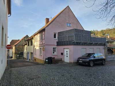 Neu renoviertes Haus mit fünf Zimmern in 67823, Obermoschel