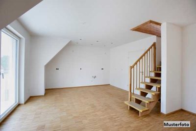 Maisonette-Wohnung mit Balkon - provisionsfrei