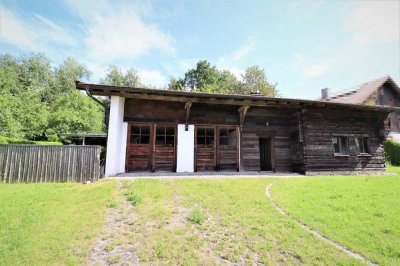 Charmantes Einfamilienhaus in ruhiger Lage bei Rattiszell sucht neuen Eigentümer!