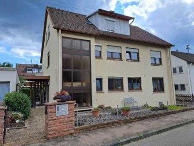 Seltene Gelegenheit von privat: 3-Familienhaus in ansprechender Wohnlage in Musberg.