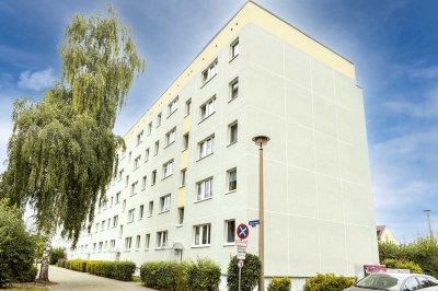 Ruhige 3-Zimmer Wohnung mit Balkon im Erdgeschoß