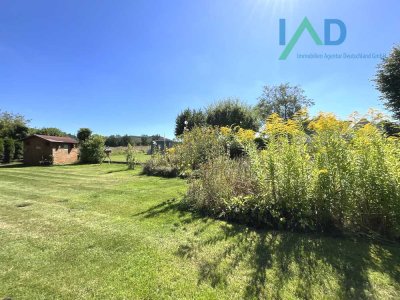 170 m² Einfamilienhaus mit herrlichem ca 740m² Garten und toller Aussicht - Potenzial für zwei Wohne