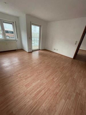 2 Raumwohnung zum einziehen und wohlfühlen *mit Einbauküche*