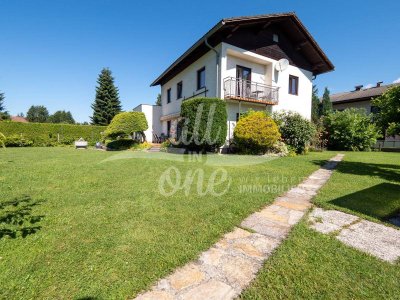 Idyllisches Einfamilienhaus in Grünlage mit großem Garten!