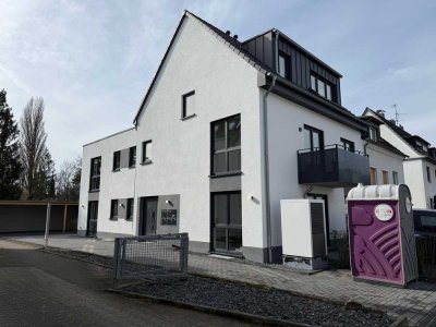 NEUBAU ! Moderne 2-Zimmerwohnung mit Garten in Refrath