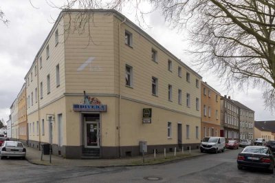 Schöne sanierte 2,5 Raum-Wohnung mit 57m²