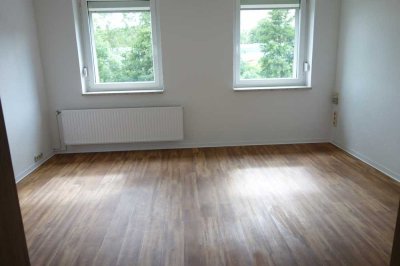 3-Raum-Wohnung am Friedeweg mit Einbauküche