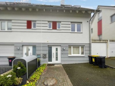 Moderne Doppelhaushälfte mit Solaranlage und einzigartigem Raumkonzept in Wuppertal