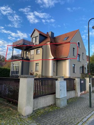 Stilvolle 2-Zimmer-Wohnung mit gehobener Innenausstattung inkl. Balkon und EBK in Langebrück