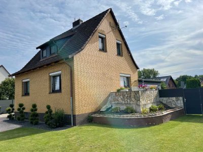 Einziehen und sich wohlfühlen! Modernisiertes Einfamilienhaus in Nienhagen