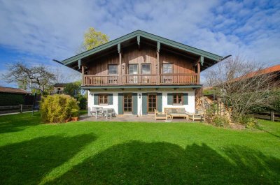 GROSSZÜGIGES LANDHAUS IN BEVORZUGTER LAGE GMUND - DÜRNBACH