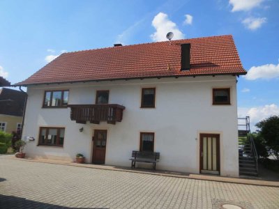 Geräumiges Einfamilienhaus mit 2 Stellplätzen und Terrasse in Pürkwang