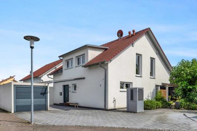 "Modernes Einfamilienhaus – Energieeffizient (A+) und Stilvoll Wohnen"