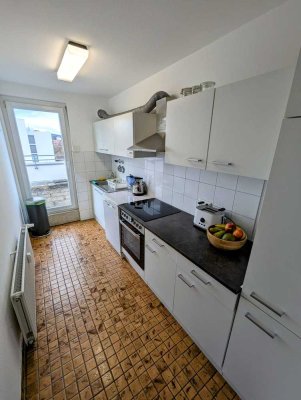 Penthouse Wohnung in zentraler Lage mit Aufzug