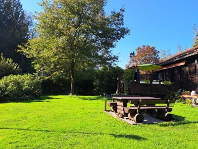 Wochenend-/Ferienhaus  auf idyllischem Grundstück am Wald in Kirchseeon