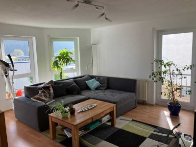 Stilvolle 3-Zimmer-Hochparterre-Wohnung mit EBK in der Tuttlinger Nordstadt