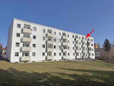 Schöne 1-Zimmer Wohnung mit Balkon in Traunreut