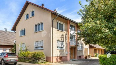 Haus in Dornröschenschlaf – 2-Fam.-Haus auf großem Grundstück wartet auf liebevolle Modernisierung