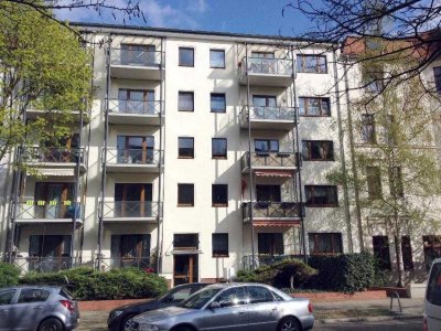 Moderne 3 Zimmerwohnung mit Balkon in Magdeburg Stadtfeld Ost vermieten