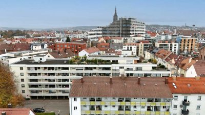 ZENTRAL IN NEU-ULM - SANIERUNGSBEDÜRFTIGE 4-ZIMMER-WHG. MIT AUßEN - UND GARAGENSTELLPLATZ