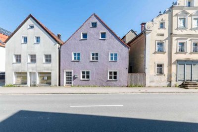 Historie trifft Möglichkeiten: Einzigartiges Haus mit Charme und Ausbaupotenzial