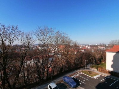 geräumige 3-Raum Wohnung mit herrlichem Ausblick