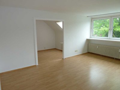 Sehr helle und ruhige 3 Zimmer Atelier Wohnung Nähe UKE direkt vom Eigentümer